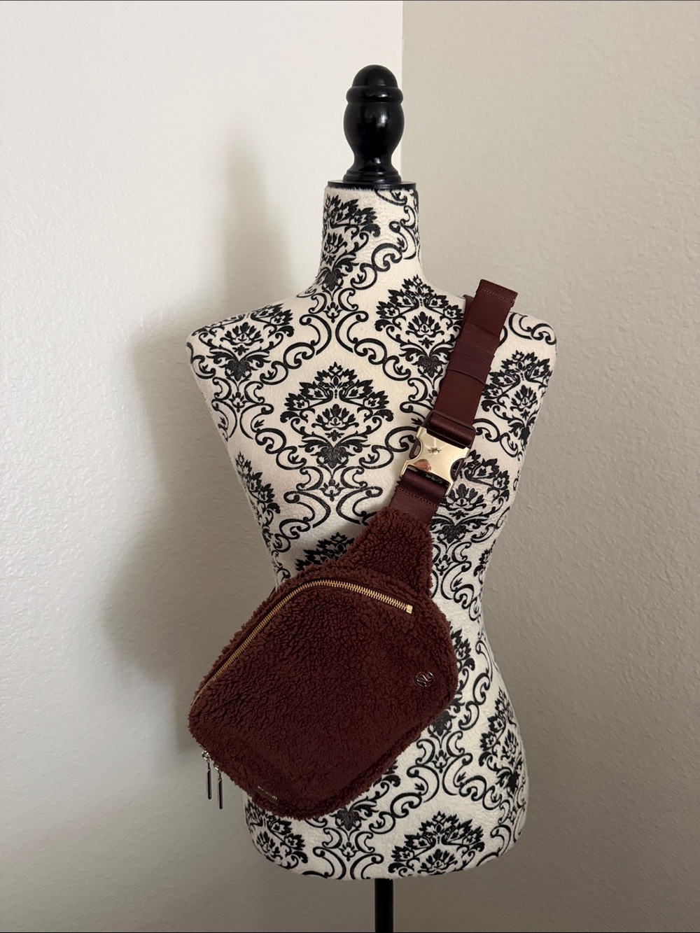 Lululemon Everywhere Belt Bag Brown & Gild Sherpa Crossbody